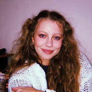 Meet your Posher, Kylie